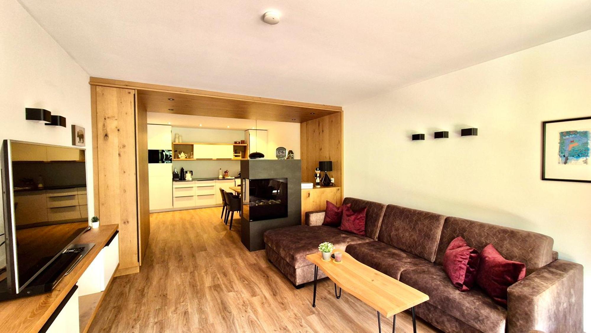 דירות Alpenstolz Damuels Haus 2 - Stilvoll Urlauben In Den Bergen חדר תמונה